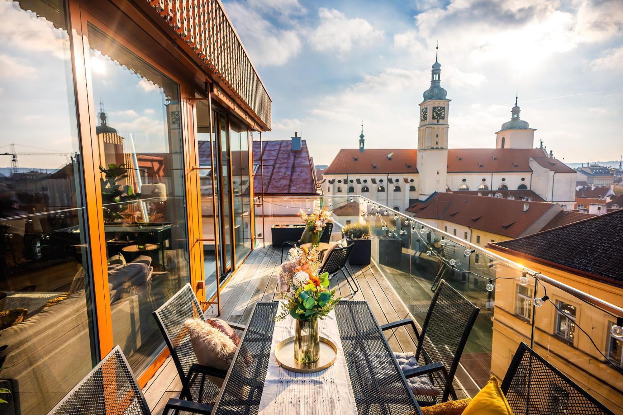Billionaires Boutique Residence & Premium Suites, Old Town Praga Exterior foto